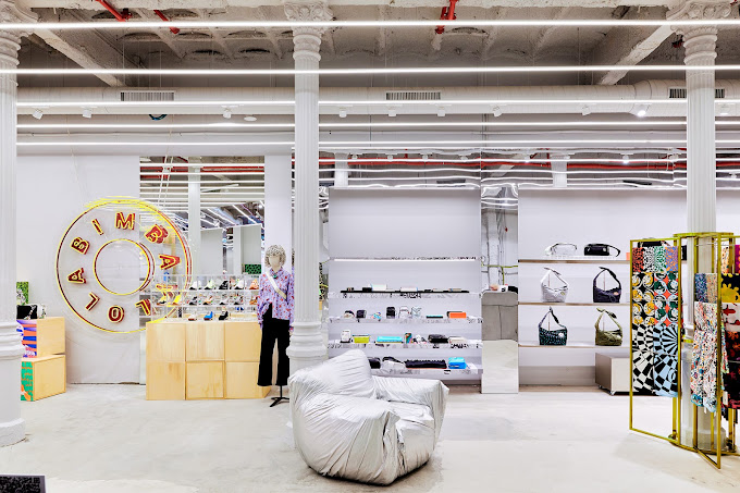 bimbaylola.com diseño estratégico flagship Bimba y Lola Barcelona