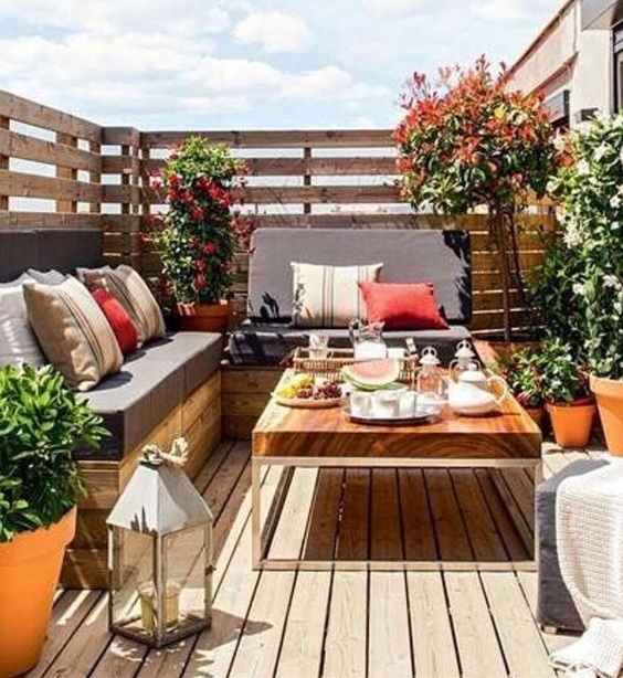 Terraza decorada al exterior
